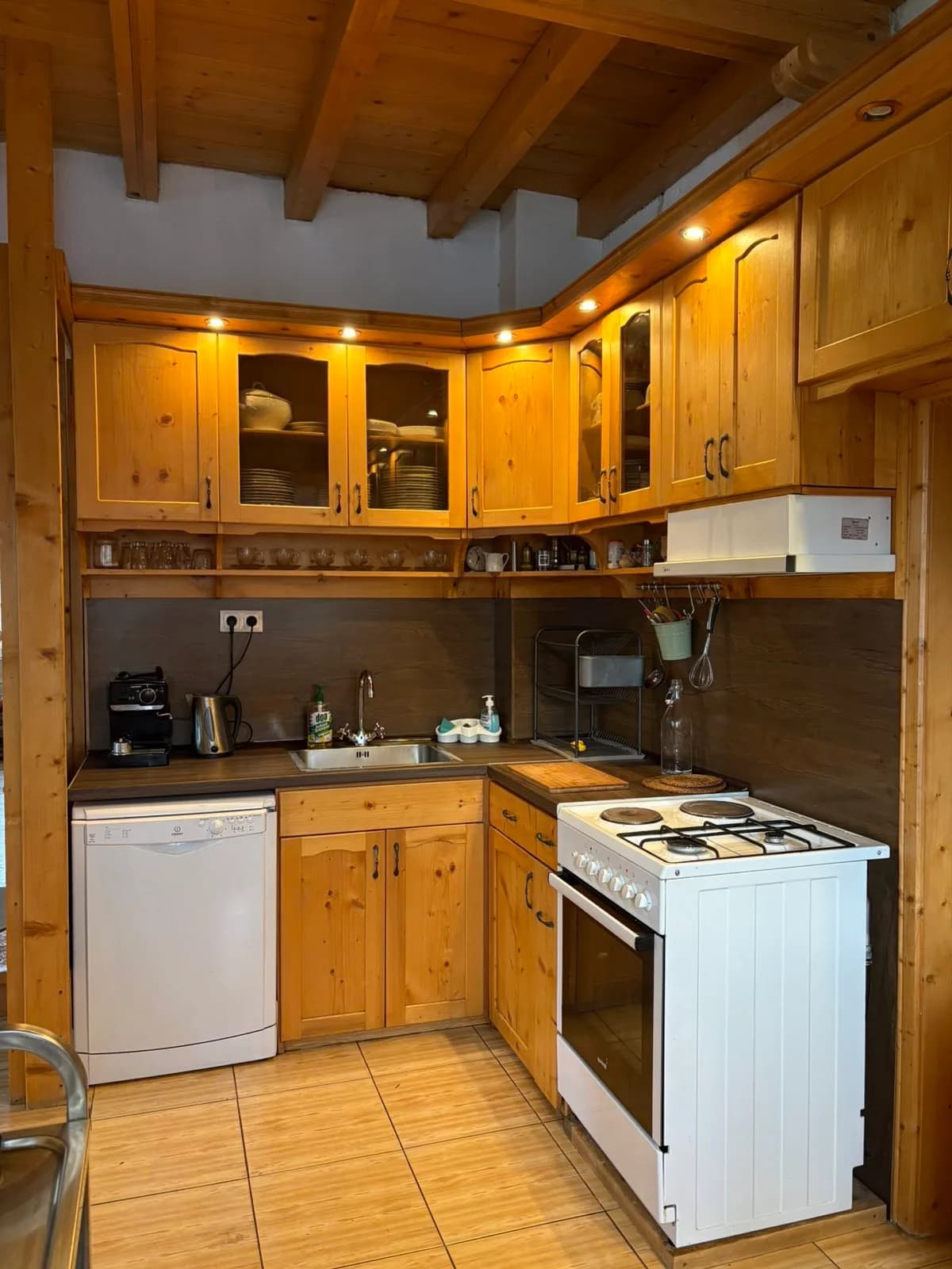 House Maria kitchen